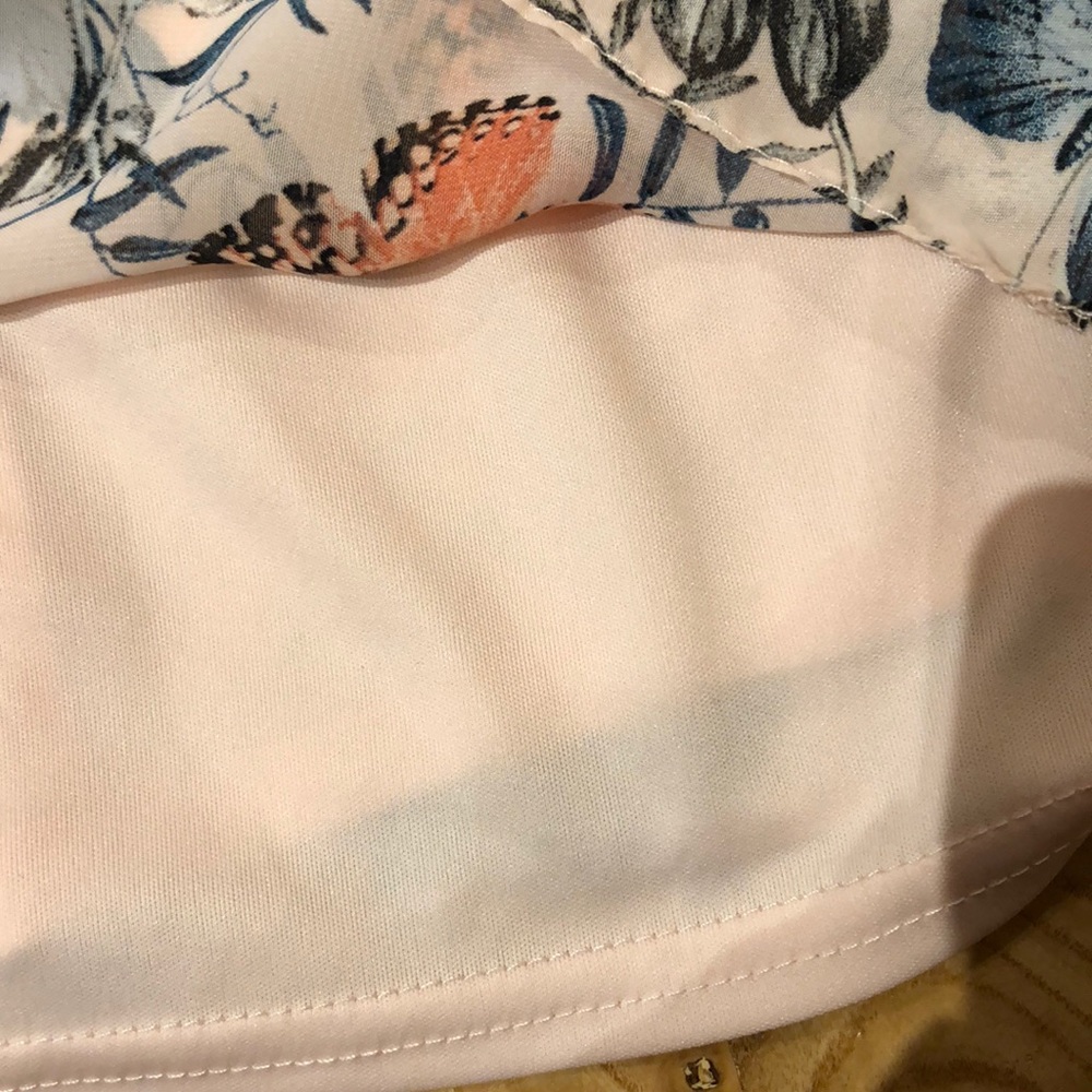 NWT Butterfly chiffon with belt - Picture 2 of 5
